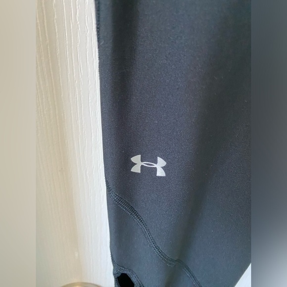 Women’s UnderArmour Heatgear tights size-L - Picture 2 of 6